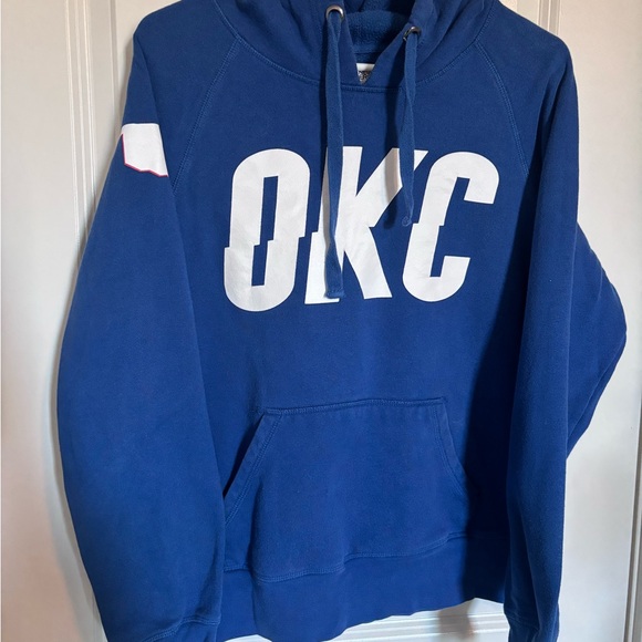 New Era Tops - Blue OKC Oklahoma City Thunder New Era Hoodie Womens size M